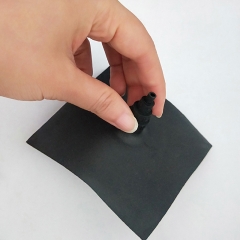 Auto-Dichtungsteil EPDM vulkanisierte Ventil-Silikonkautschuk-Membran-Automobildichtung
    <!--放弃</div>-->