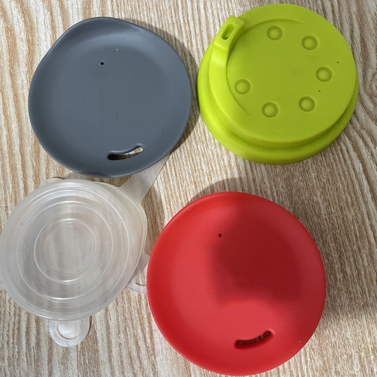 BPA-freier, wiederverwendbarer, flexibler, dehnbarer, lebensmittelversiegelter Deckel, Silikon-Frischhaltedeckel für Obst, Fleisch und Gemüse
    <!--放弃</div>-->