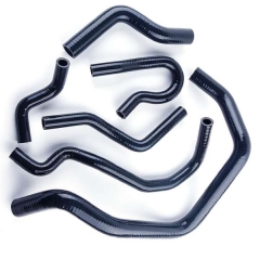 Hochwertiger kundenspezifischer Automobil-Silikonschlauch-Winkel-Kühlerschlauch
        